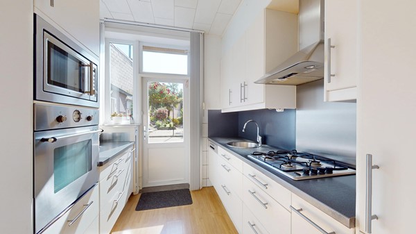 Medium property photo - Sint Servatiusweg 31, 6227 TP Maastricht